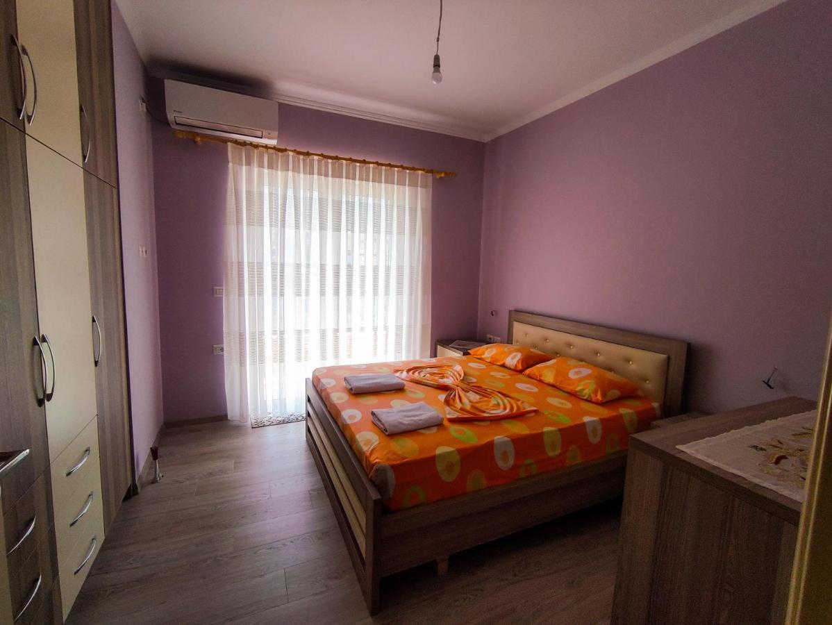 Cheerful 2 Bedroom Villa With Free Parking. Gjirokastër Buitenkant foto